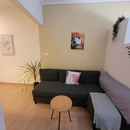 Apartament Metro Garden