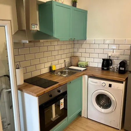 Metro Garden * סלוניקי